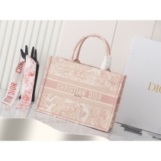 Christian Dior Shopping Bags